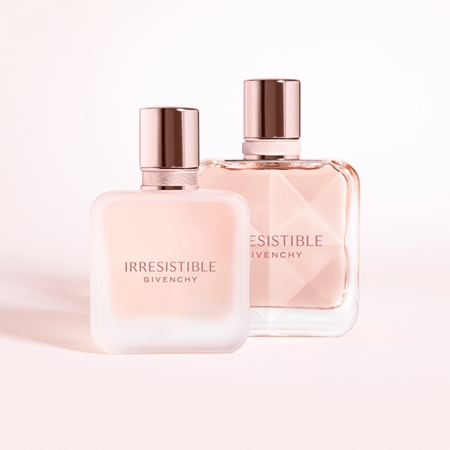 GIVENCHY Irresistible spray parfumat pentru par pentru femei