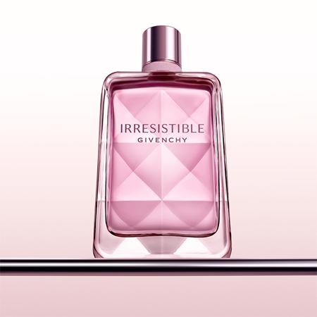 GIVENCHY Irresistible Very Floral parfémovaná voda pro ženy