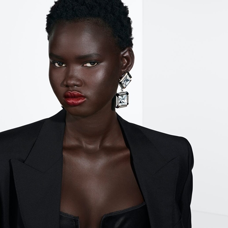 GIVENCHY Le Rouge Satin Silk Satin Lipstick with moisturising effect