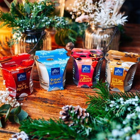 GLADE Starlight & Snowflakes bougie parfumée avec parfums Snow, Frosty Air, Ecalyptus