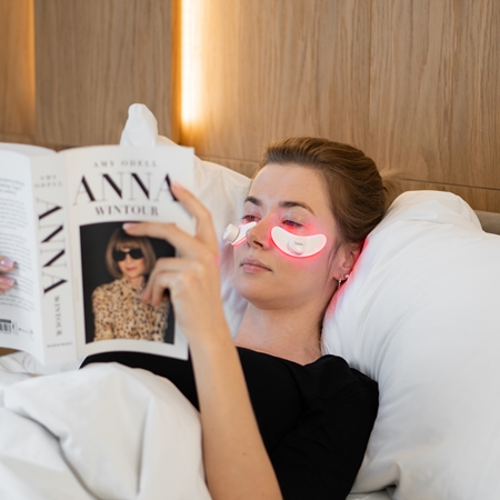 GLOV LunaEye Therapy Patches LED treatment mask for under eye circles