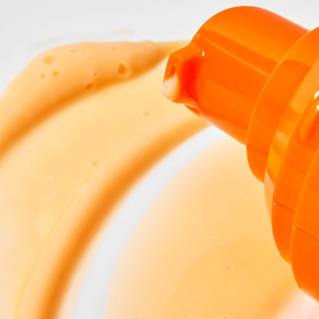 Glow Hub The C Ya Slayer Creamy Cleansing Gel to even out skin tone
