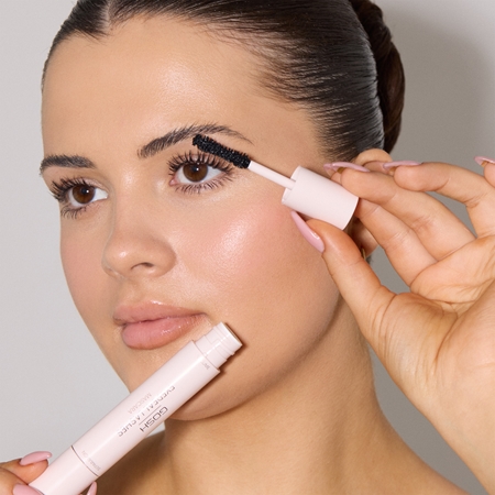 GOSH COPENHAGEN Eyedeal Lashes Volumising and Lengthening Mascara