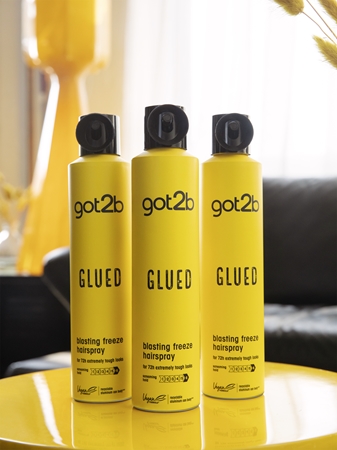 got2b Glued Blasting Freeze Hairspray Extra Strong Fixating Hairspray