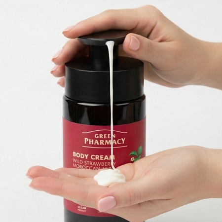 Green Pharmacy Wild Strawberry & Moroccan Mint Oil Crème pour le corps