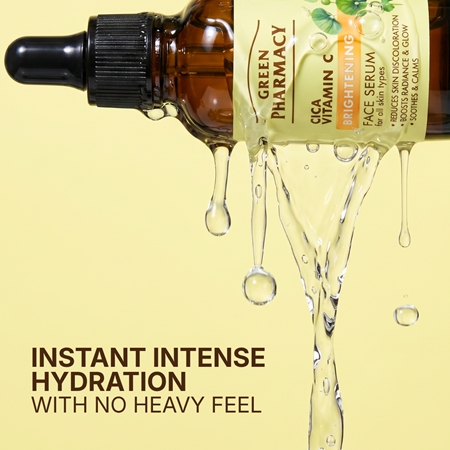 Green Pharmacy Cica + Vitamin C serum rozświetlające z witaminą C