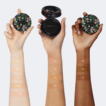 Gucci Gucci Beauty Eternité de Beauté ilgai išliekantis makiažo pagrindas kempinėlėje SPF 35
