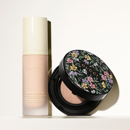 Gucci Gucci Beauty Eternité de Beauté base de longa duração em esponja SPF 35