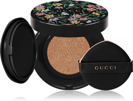 Gucci Gucci Beauty Eternité de Beauté ilgai išliekantis makiažo pagrindas kempinėlėje SPF 35
