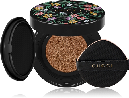 Gucci Gucci Beauty Eternité de Beauté ilgai išliekantis makiažo pagrindas kempinėlėje SPF 35
