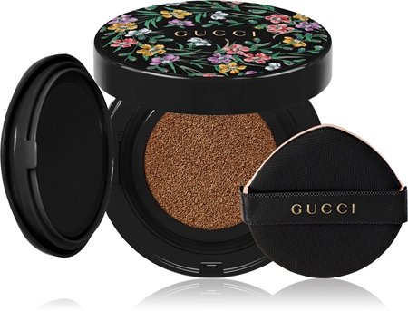 Gucci Gucci Beauty Eternité de Beauté ilgai išliekantis makiažo pagrindas kempinėlėje SPF 35