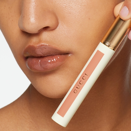 Gucci Gucci Beauty Glow Oil-In-Water Tint Liquid Lipstick moisturising glossy liquid lipstick