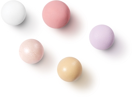 GUERLAIN Météorites Light Revealing Pearls of Powder tónovací perly na tvář