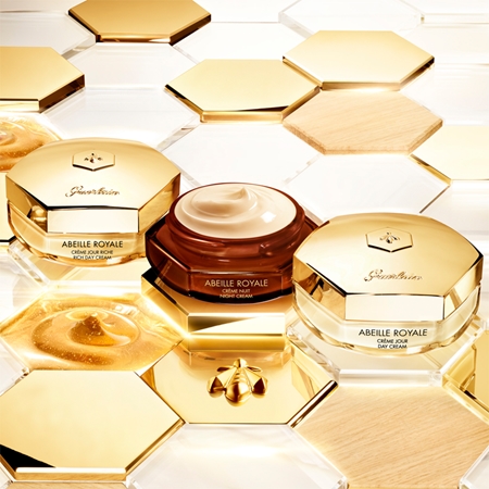 GUERLAIN Abeille Royale Advanced Youth Watery Oil Age-Defying Programme set pentru îngrijirea pielii