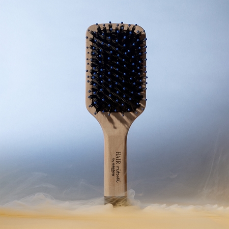 Hair Rituel by Sisley The Pocket Brush Radiance & Softness βούρτσα Για λάμψη και απαλότητα μαλλιών