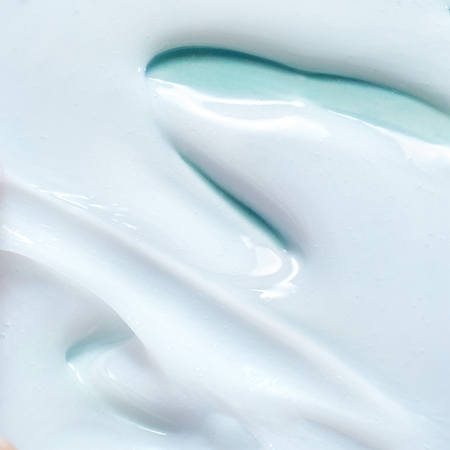 Head & Shoulders DermaXPro Soothe raminamasis šampūnas sausiems plaukams ir jautriai galvos odai nuo pleiskanų