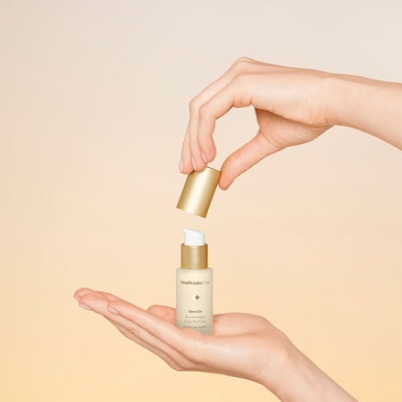 Health Labs Care Glow On Rozświetlający krem pod oczy rozjaśniający krem pod oczy