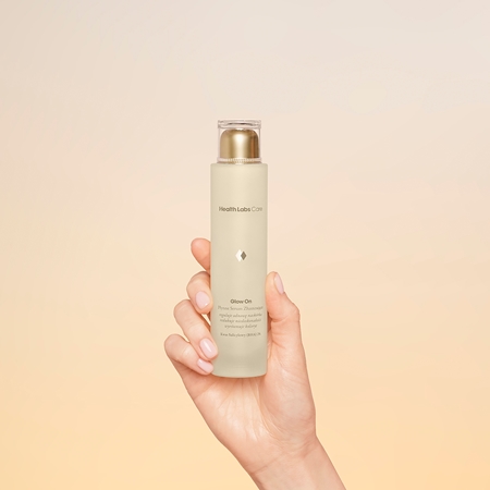 Health Labs Care Glow On Body Serum Złuszczające do Ciała serum wygładzająco-złuszczające z 2% kwasem salicylowym
