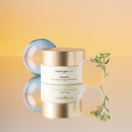 Health Labs Care Glow On Regenerating and Moisturising Mask regenerační a hydratační maska