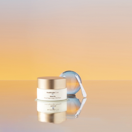 Health Labs Care Glow On Regenerating and Moisturising Mask regenerační a hydratační maska