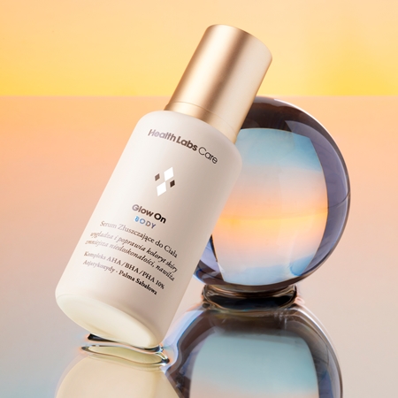 Health Labs Care Glow On Body Serum Złuszczające do Ciała serum do ciała z efektem złuszczającym