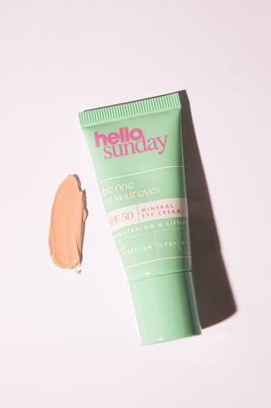 hello sunday the one for your eyes vyhladzujúci a rozjasňujúci očný krém SPF 50