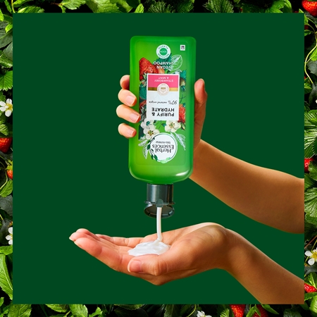 Herbal Essences 97% Natural Origin Strawberry&Mint Shampoo für das Haar