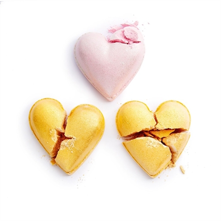 I Heart Revolution Fizzer Kit Mettalic Heart tablettes colorées pétillantes pour le bain