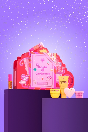 I Heart Revolution Advent Calendar 12 Sleighs of Christmas Advent Calendar for body and face