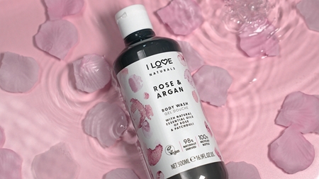 I Love Naturals Rose & Argan herkullinen suihkugeeli tuoksuu ruusulle