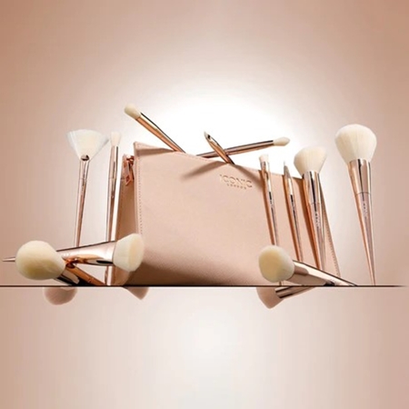 ICONIC London Ultimate Brush Set Set kistova s torbicom