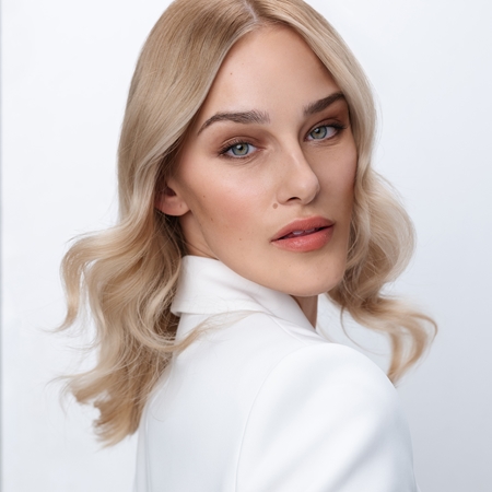 ICONIQUE Professional COOL LIKE YOU Perfect Blonde & Silver Violet šampon za nevtralizacijo rumenih tonov