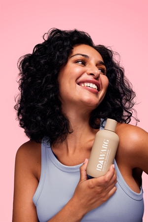 IDA WARG Beauty Moisture Shampoo Hydrating and Curl Defining Shampoo