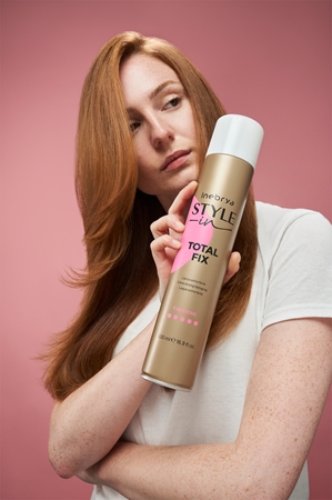 Inebrya Style-In Total Fix laque extra-forte pour cheveux