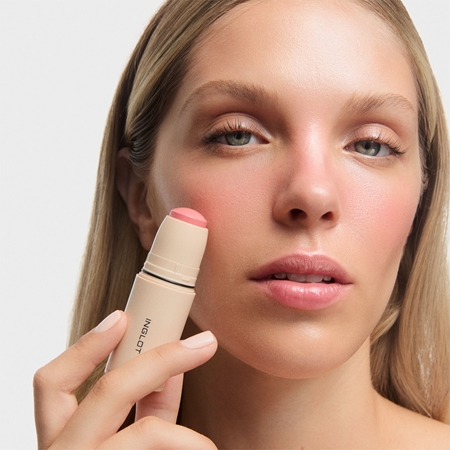 Inglot Cream Stick Blush Creme-Rouge in der Form eines Stiftes