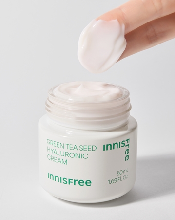 innisfree Green Tea Seed Hyaluronic Cream Moisturizing Facial Cream with soothing effect