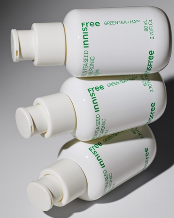 innisfree Green Tea Seed Hyaluronic Serum Soothing Face Serum for radiance and hydration