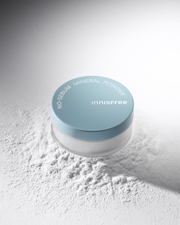 innisfree No Sebum Mineral Powder Transparent Loose Powder with mattifying effect
