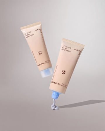 innisfree Volcanic Swirl Pore Mask Clay Mask for hydration and pore minimising