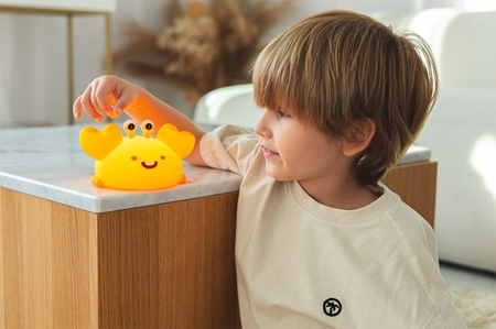innoGIO GIOCrabbie dimmable LED lamp for kids