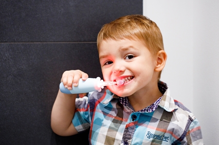 innoGIO GIOGiraffe Sonic Toothbrush spazzolino sonico per bambini