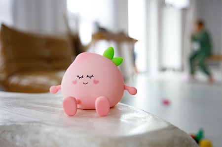 innoGIO GIOpeach dimmable LED lamp for kids