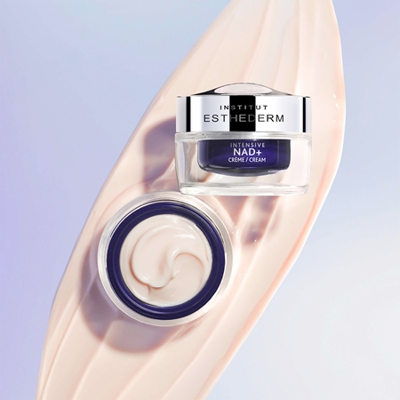Institut Esthederm Intensive NAD+ Lysnende creme til træt hud