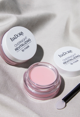IsaDora Overnight Revitalizing μασκα νύχτας για τα χείλη