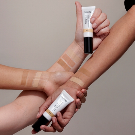 IsaDora Skin Tint crème teintée visage