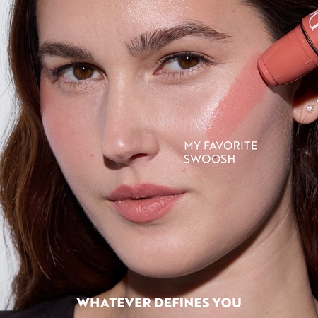 IsaDora The Blush Stick maquillage multi-usage pour les yeux, les lèvres, et le visage
