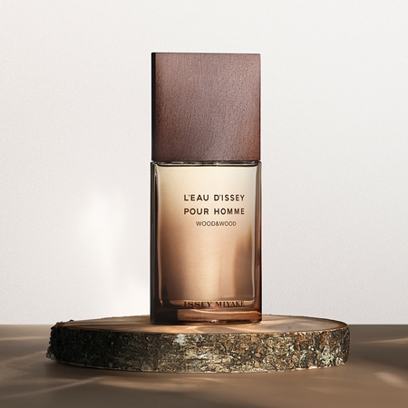 Issey Miyake L'Eau d'Issey Pour Homme Wood&Wood Eau de Parfum uraknak