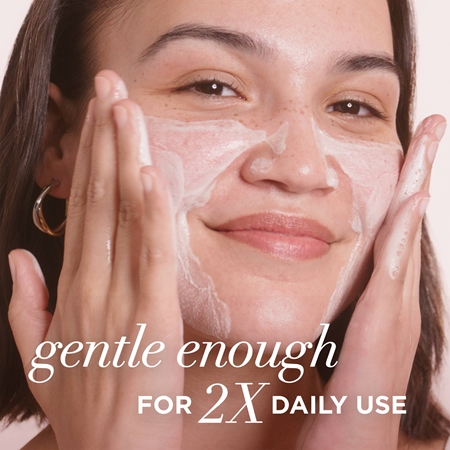 IT Cosmetics Confidence In a Cleanser απαλό καθαριστικό τζελ
