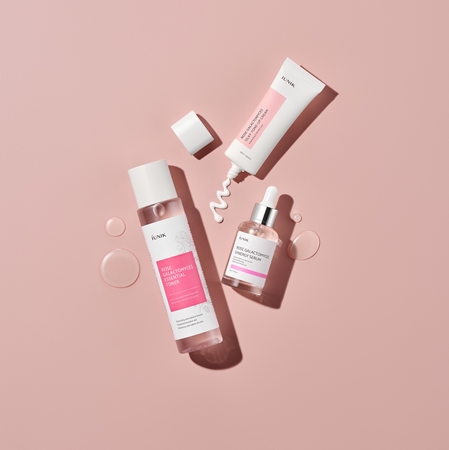 iUnik Rose Galactomyces jemné pleťové tonikum pro hydrataci pleti a minimalizaci pórů