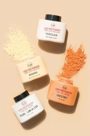 J.Cat Beauty Luxe Pro loose setting powder with matt effect